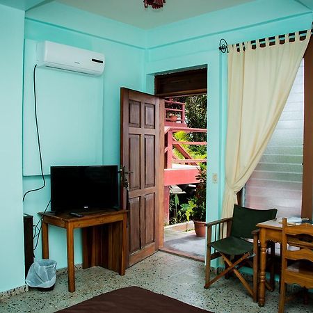 Hotel Maya Vista Tela Eksteriør billede