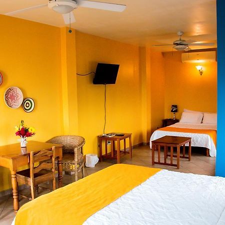 Hotel Maya Vista Tela Eksteriør billede